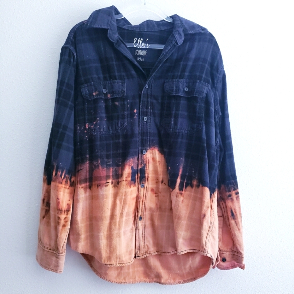 Women's Navy and Rust Dip-Dye Button-Down Shirt